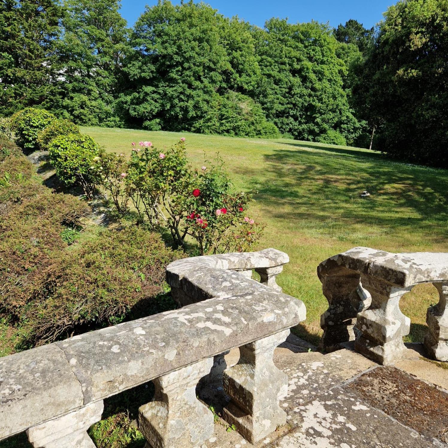 Chateau De Locqueran Pierres Et Filets Bleus Audierne Exterior foto